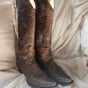 IDYLLWIND GATOR & SNAKE SKIN BOOTS